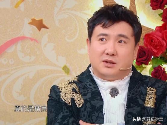 王牌真能省钱，沈腾“衬衫”变“背心”不算啥