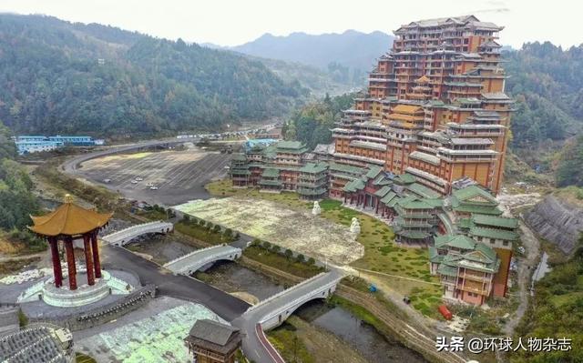 中国最敢花钱“县太爷”！疯狂城建8年烧光400亿，留下烂摊子，40年都补不上