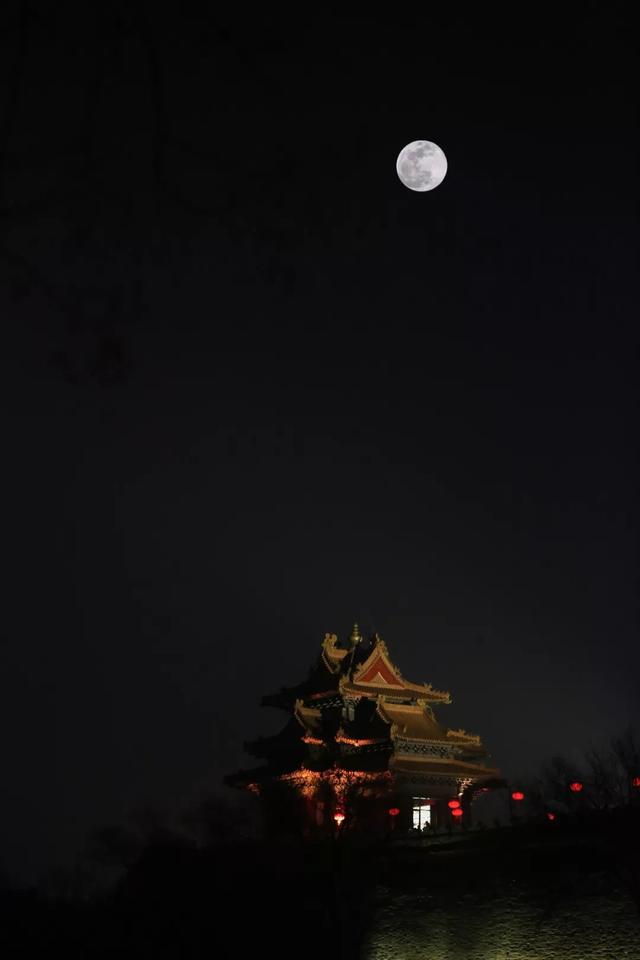 今晚，北京美翻了的“超级月亮”你拍了吗？
