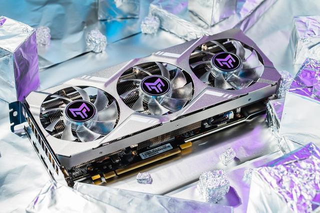 影驰金属大师给你颜色，多款产品焕新发布