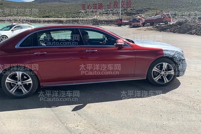 北京奔驰新款E级路试谍照 颜值似乎不在线