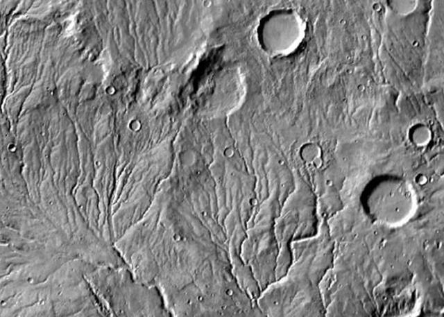 火星在三百多万年前可能被冰雪覆盖，气候比现在更冷-第2张图片-IT新视野