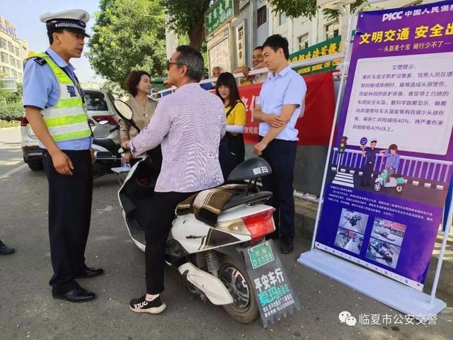 临夏市公安局交警大队持续开展交通秩序整治净化道路通行环境