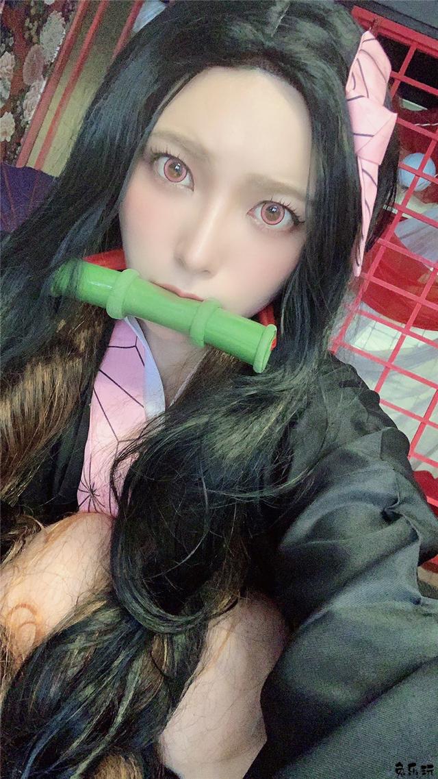 暗黑战士跨界而来！波多野结衣·上原亚衣·佳苗琉花cosplay鬼灭之刃！