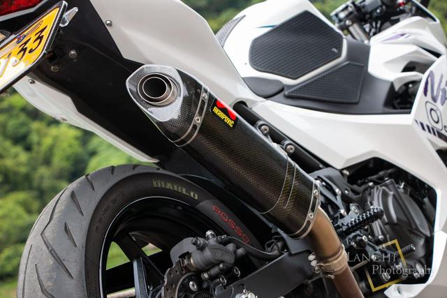 Ů����˵����Ϊ����ԲĦ���Σ�����Ninja 400