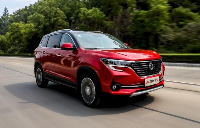 没买车的有福了，这款车凭实力斩获最佳智能紧凑型SUV，不到7万