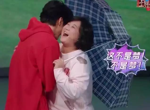男明星如果没和她组过CP，只能说明还不够火！