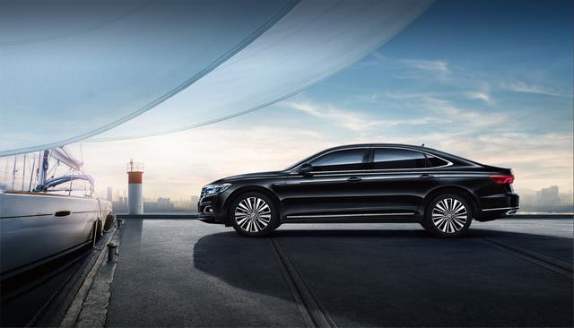  为什么都说帕萨特是B级车老大 看到车我服了