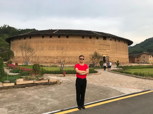 从爱国华侨陈嘉庚雇日本妓女说起厦门