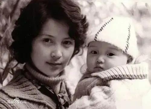 超全明星妈妈们的靓照曝光，都是什么神仙颜值