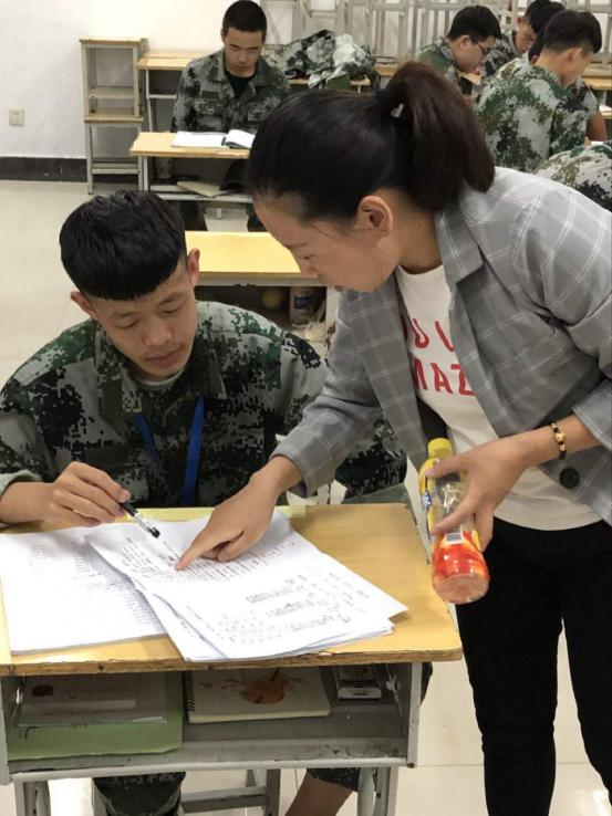 我的學(xué)習(xí)我做主，宿遷職業(yè)技術(shù)學(xué)院新生班設(shè)立金牌小講師