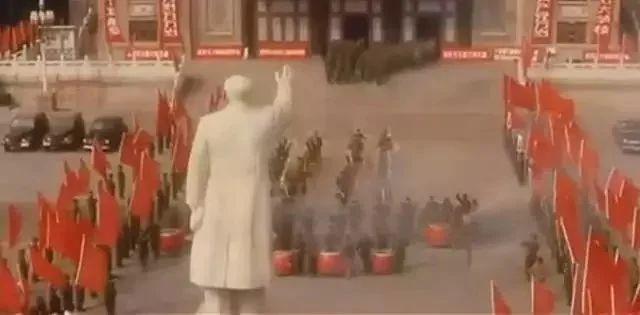 26年前，18岁的夏雨对22岁的宁静一见钟情...