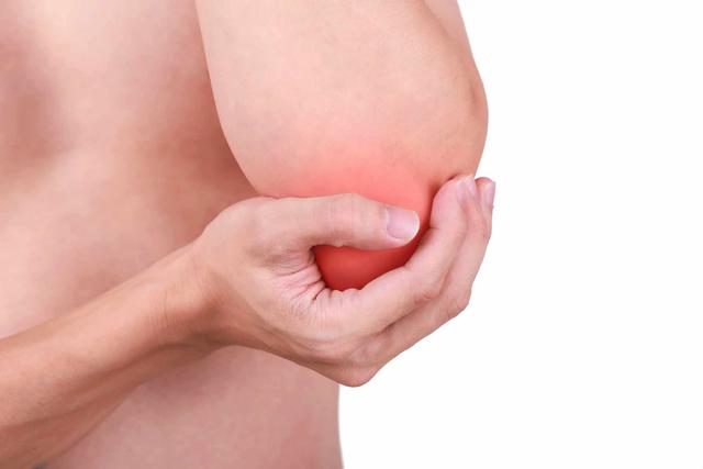 患上肌腱炎，提醒：合理治疗便是关键，4种疗法让你远离肌腱炎