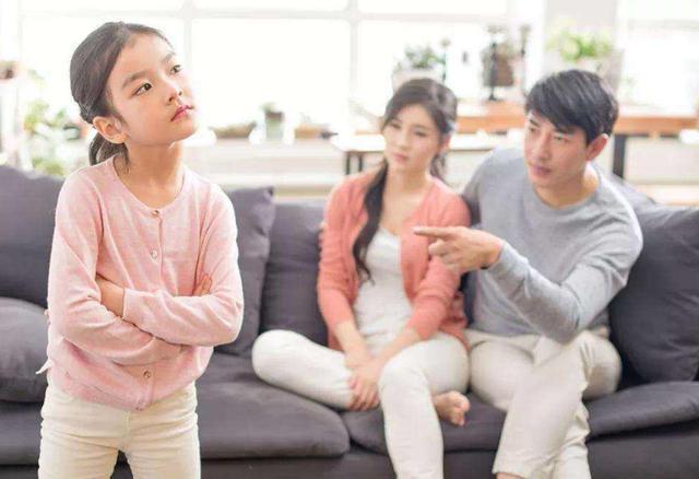 孩子狂妄自大？家长要引导孩子换位思考，让孩子学会尊重他人