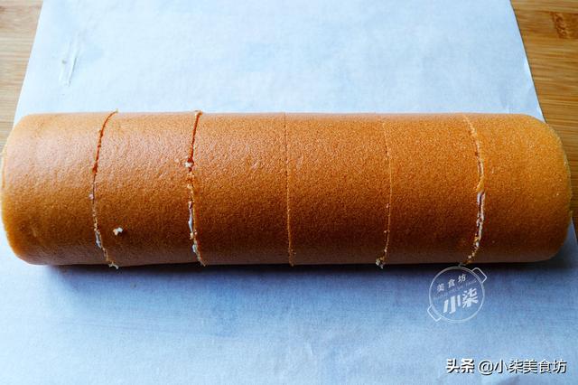 外面卖8块一块的蛋糕，自己在家做，成本不到2块钱，入口即化