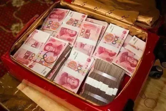 但是重庆主城基本上是不收的对于传统家庭来说也是避不开的虽然彩礼