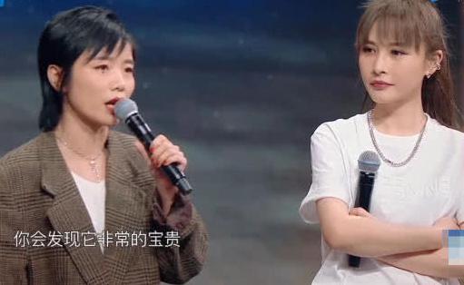 许飞为翻红不择手段？与尚雯婕互撕疑有预谋，厉娜曝她上台就变脸