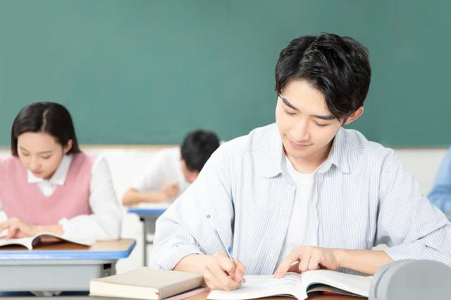 大学生如何备考FRM<sup>®</sup>？