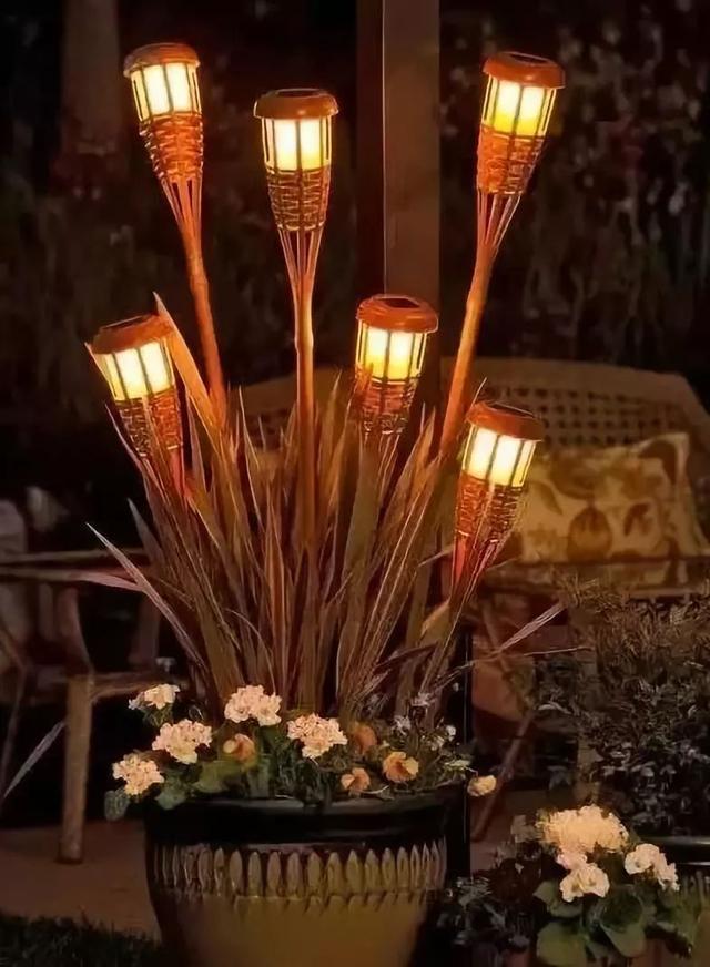 风格各异的庭院灯灯具 让你感受不一样的风情!
