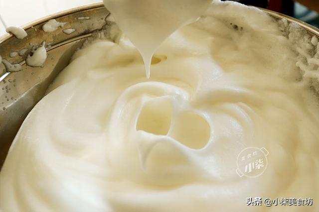 外面卖8块一块的蛋糕，自己在家做，成本不到2块钱，入口即化