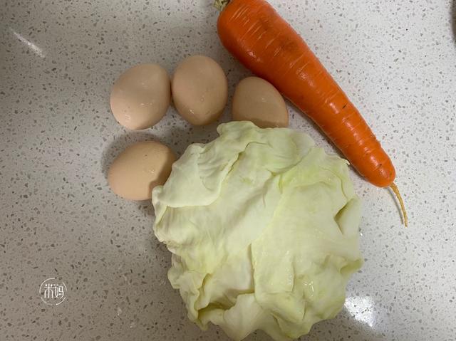 这早餐营养健康，不揉面不发面，煎一煎比包子香，两天不吃准馋