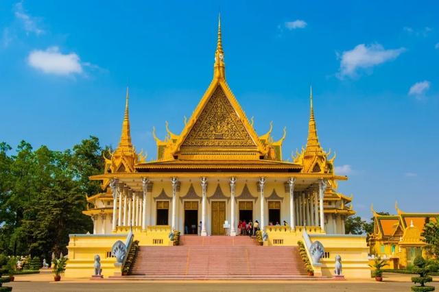 太子国际广场 东方小巴黎 的办公空间 要这样才有范 海外房产新闻 海外置业资讯 外房海外房产网