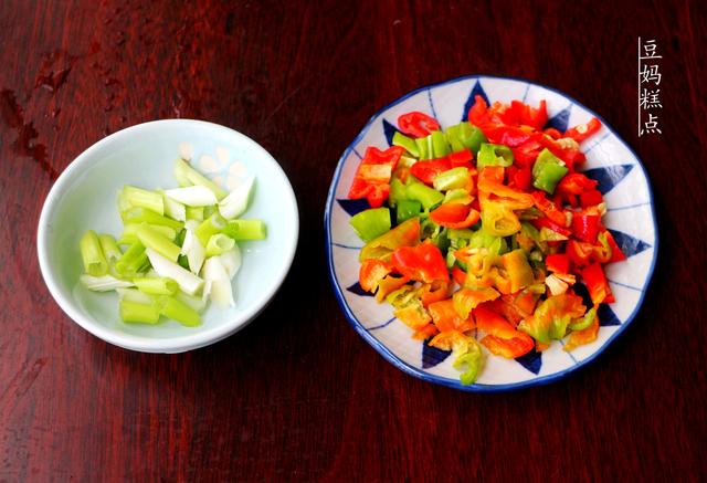 每到8月，我家必做这下饭小菜，咸香脆爽，比肉受欢迎