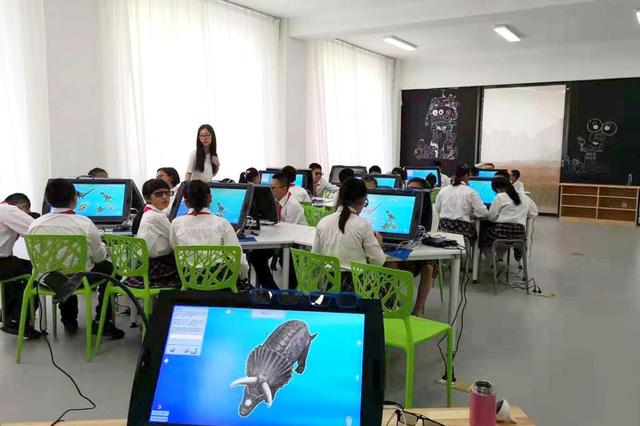 VR/AR智慧課堂落地寧夏 描繪未來學校新模樣