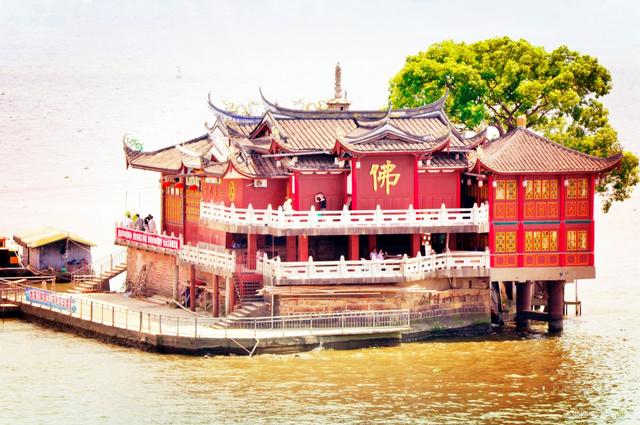 ����Ψһˮ������������ǧ���ˮ��ȴ�Ӳ�������û