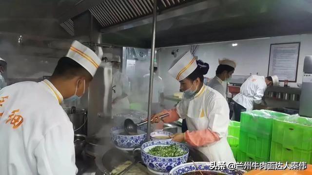 兰州15家最好吃的牛肉面排行榜，据说每家都排长队！