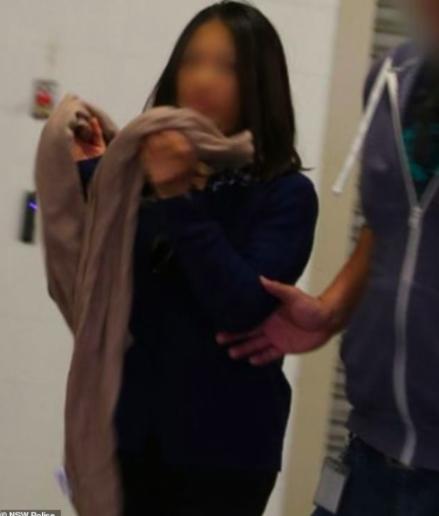 澳洲首个：一名女子涉嫌非法出售比特币在Westfield商场被捕