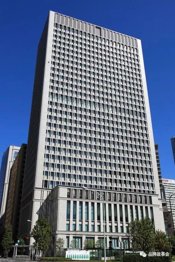 日立总部大楼(位于东京都千代田区丸之内一丁目,日本生命大厦)