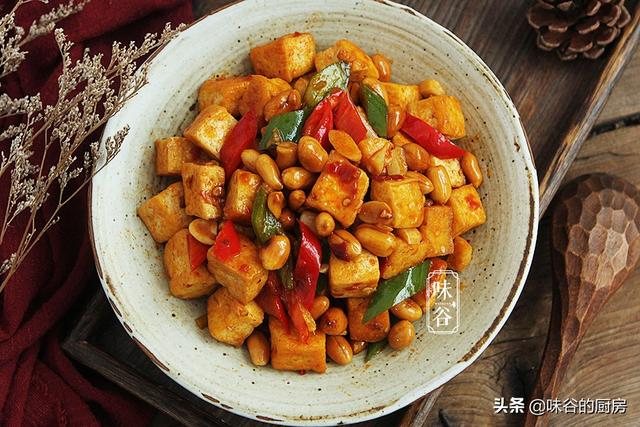 自从豆腐学会这样做，给肉也不换，再多的米饭都不够，实在太香了