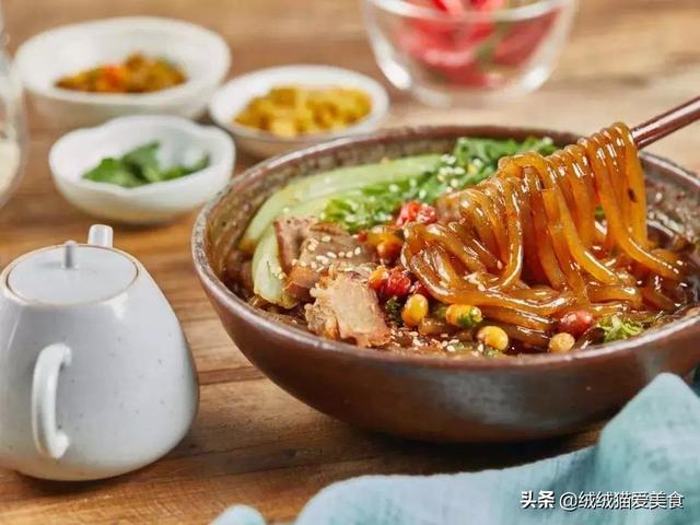 重庆必吃八大小吃，款款香辣美味，进来擦擦口水看到底