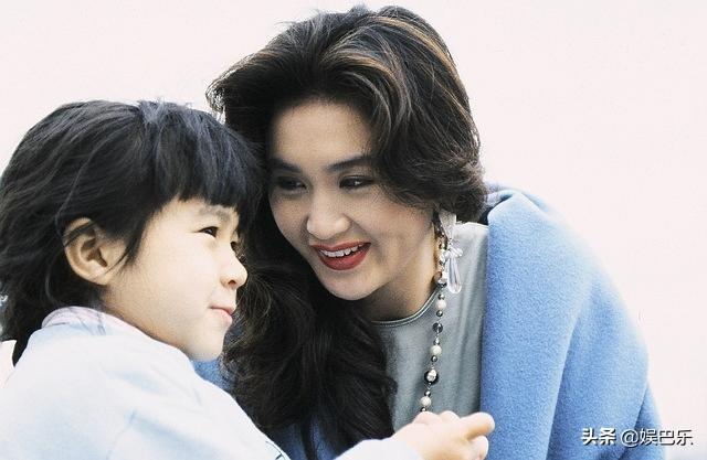 回顾TVB六代花旦，一代不如一代，港剧再也回不去了