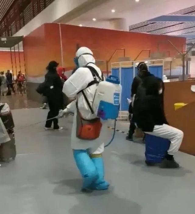 留学@留学生小姐姐亲测分享：返回祖国，入境后都经历了什么