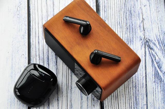 升级你的音乐体验，南卡LITE真无线蓝牙耳机