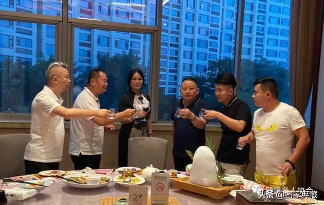 武汉名人协会代表团赴杭州交流采风