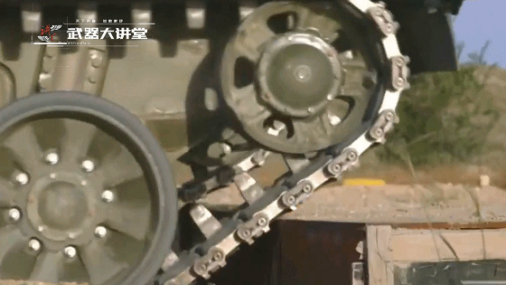 祖國最強(qiáng)陸地戰(zhàn)甲，99A主戰(zhàn)坦克最全解析，戰(zhàn)力達(dá)到世界頂尖水平