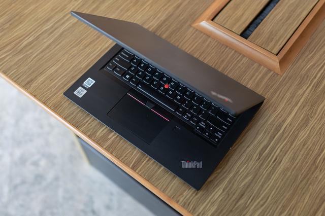 十代酷睿加持，轻薄机身，ThinkPad S2还是那个办公王者吗？
