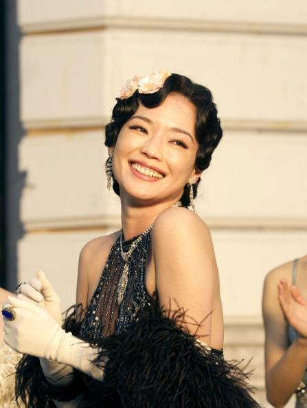 林心如舒淇姐妹同框，年龄相差不大，一个似少女一个被嘲笑是阿姨