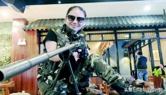 �й�����ǹ��������У�ÿ���˶���ȥ����Ҫ����2������