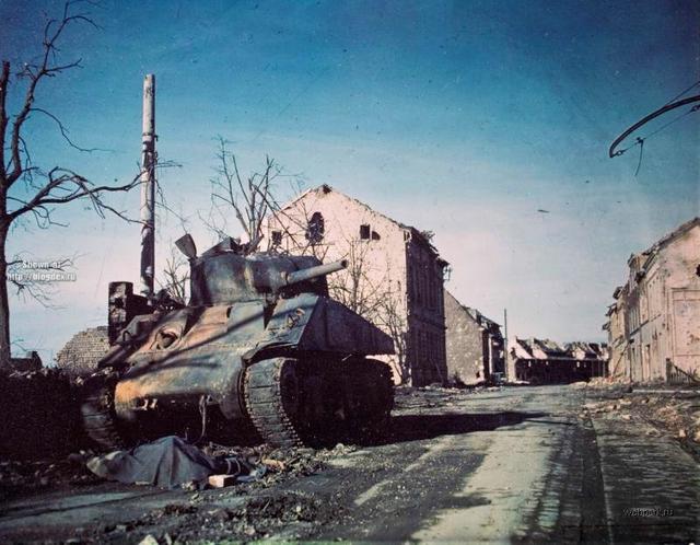 罕见的二战美军欧洲战场彩色照片