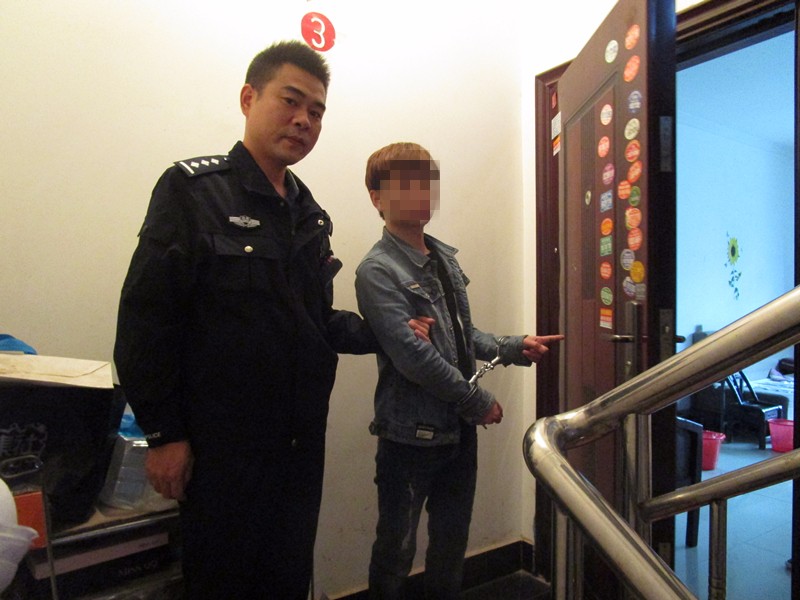 一男子入室盗窃 疯狂作案十余起，被长沙县警方一举抓获