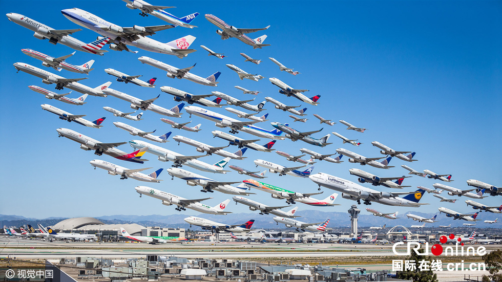机场有多繁忙？美国摄影师耗时两年拍各国机场