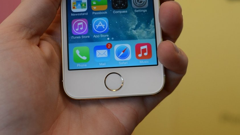 一代經典iPhone5s跌穿两千元，也有人想要选购么？