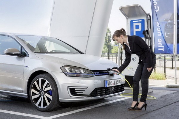 汽车倾向使用电能源，未来大众将发布20多款新能源汽车！