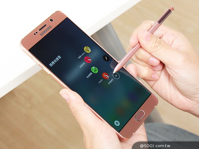 情人節大決戰：iPhone6s，Note5等五旗艦粉色系來襲