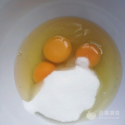 草莓千层糕的做法