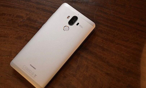 从13年的D2通水再到mate9，华为公司在高档销售市场可以爆发吗？